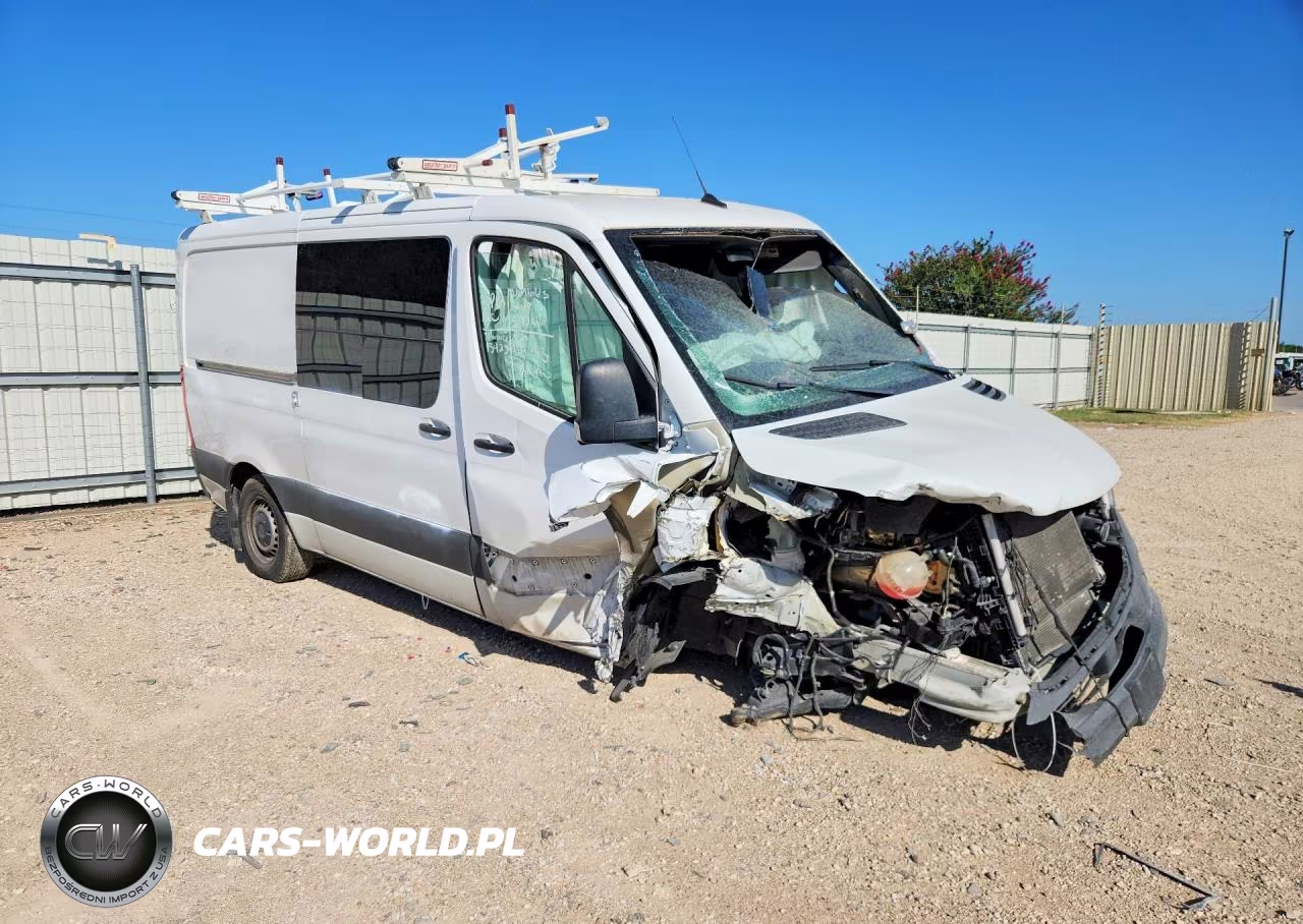 2023 Mercedes-Benz Sprinter 2500 VIN:W1Y4NBHY9PT121753 - 4