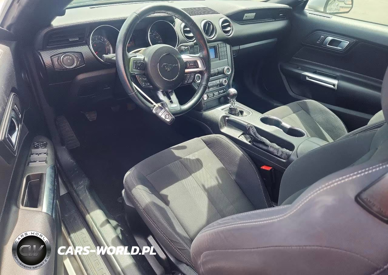 2019 Ford Mustang VIN:1FATP8UH1K5205197 - 8