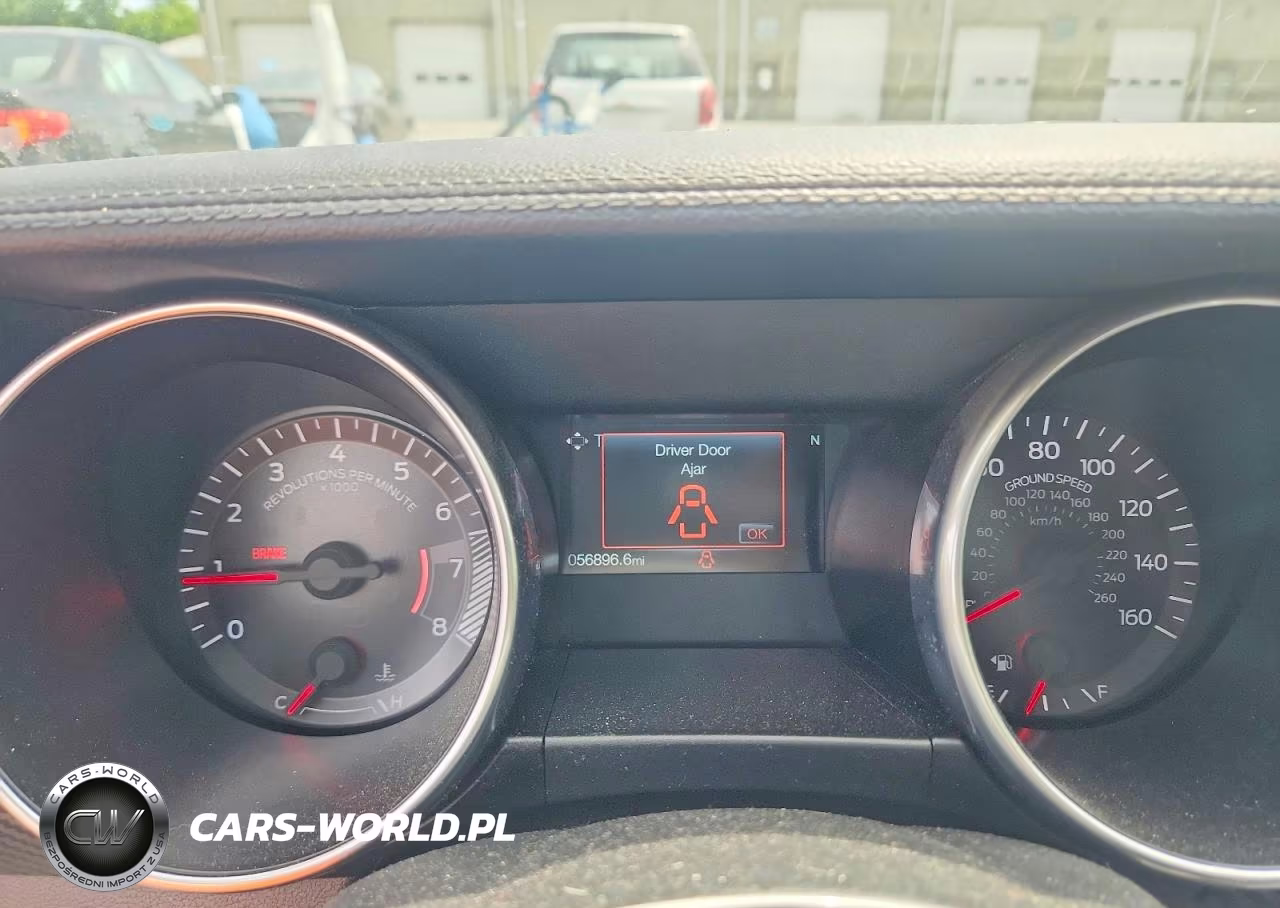 2019 Ford Mustang VIN:1FATP8UH1K5205197 - 9