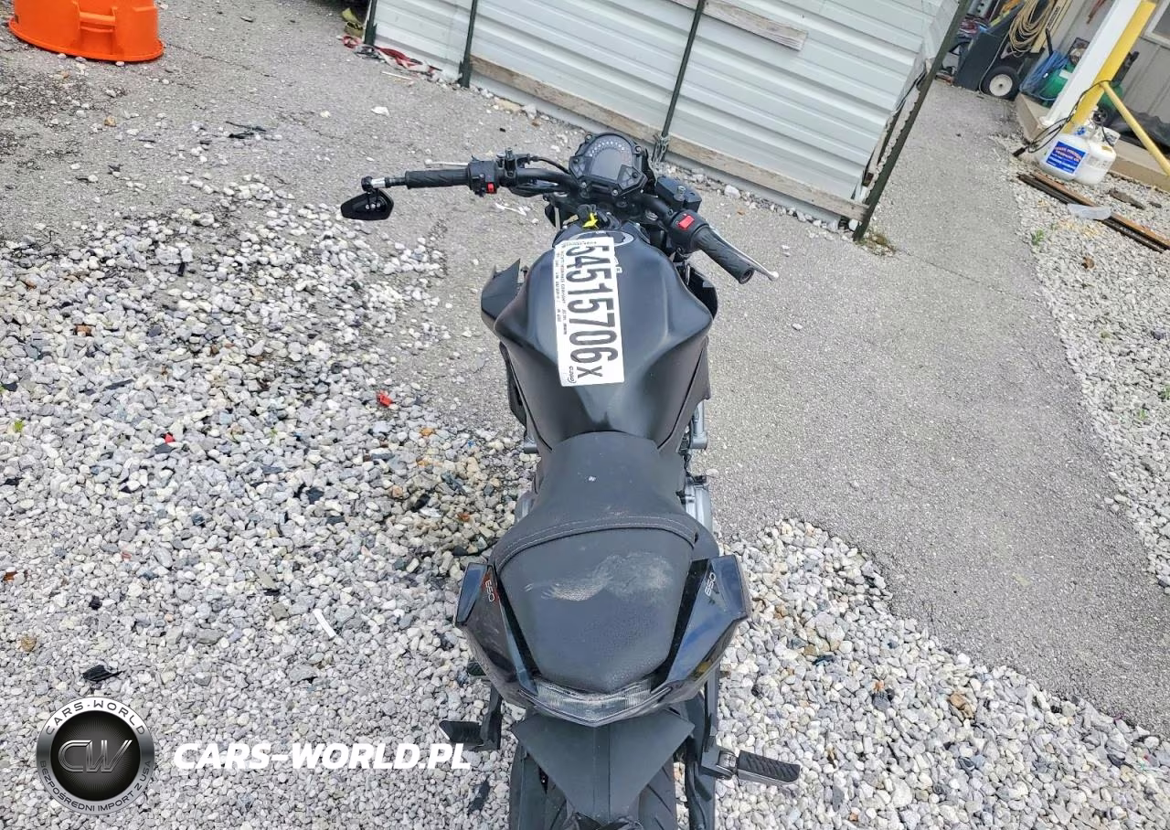 2017 Kawasaki Er650 G VIN:JKAEREG12HDA00820 - 6
