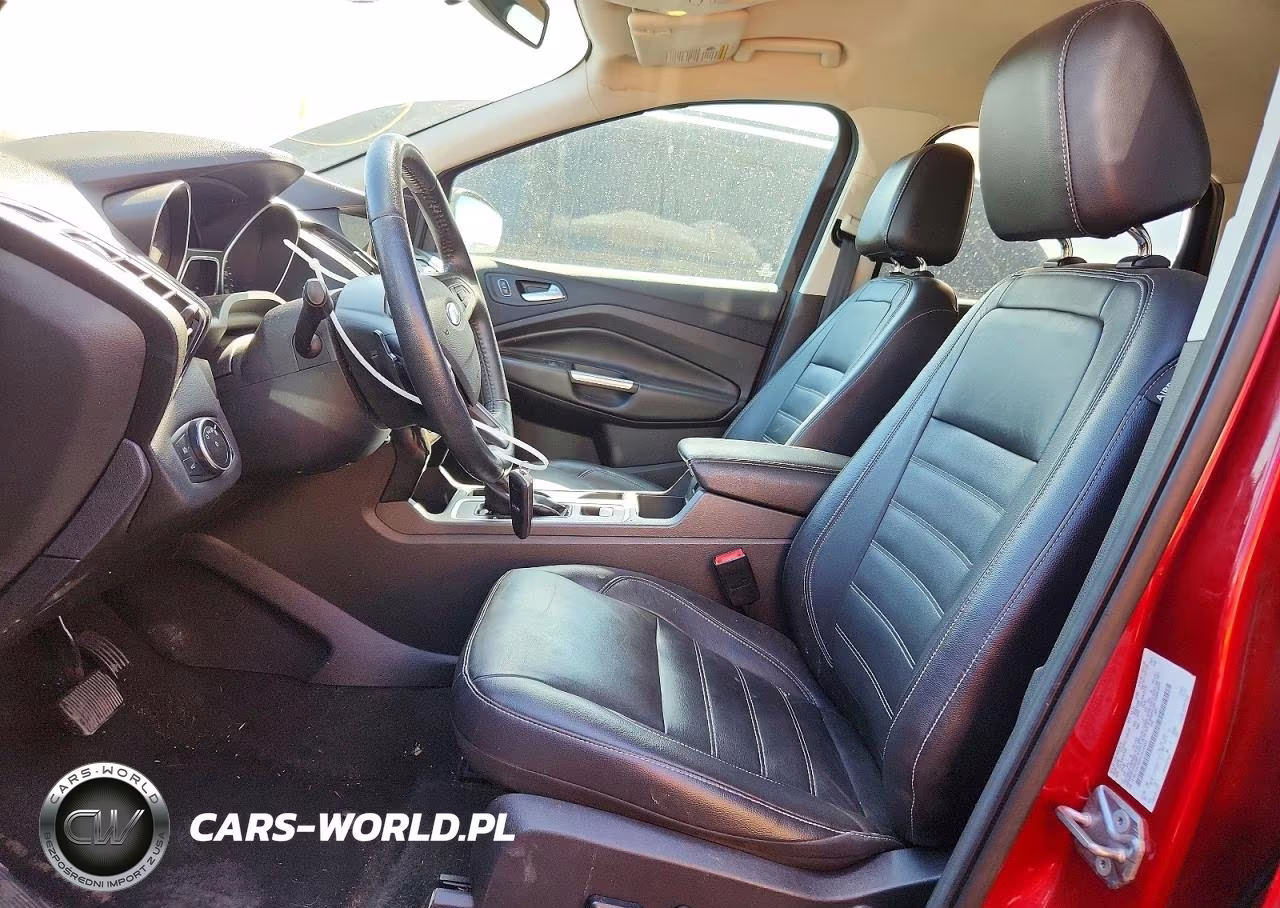 2017 Ford Escape Titanium VIN:1FMCU9J95HUA04483 - 7