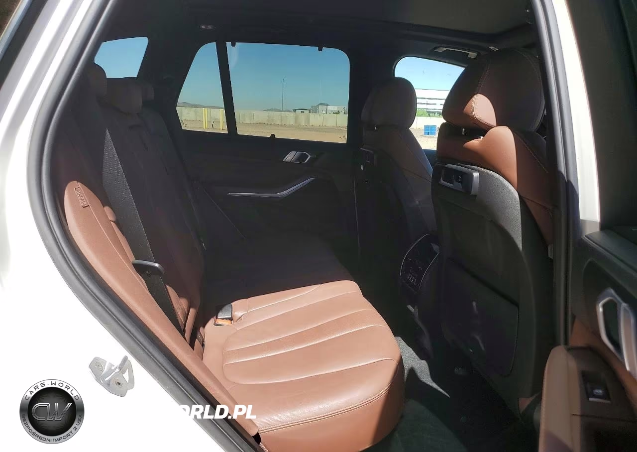 2020 BMW X5 xDrive40I VIN:5UXCR6C06L9B88901 - 11