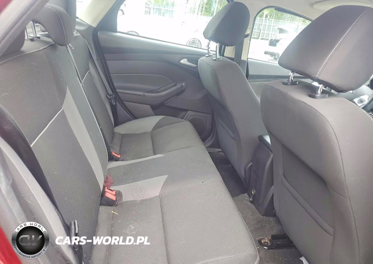 2014 Ford Focus Se VIN:1FADP3F20EL243522 - 10