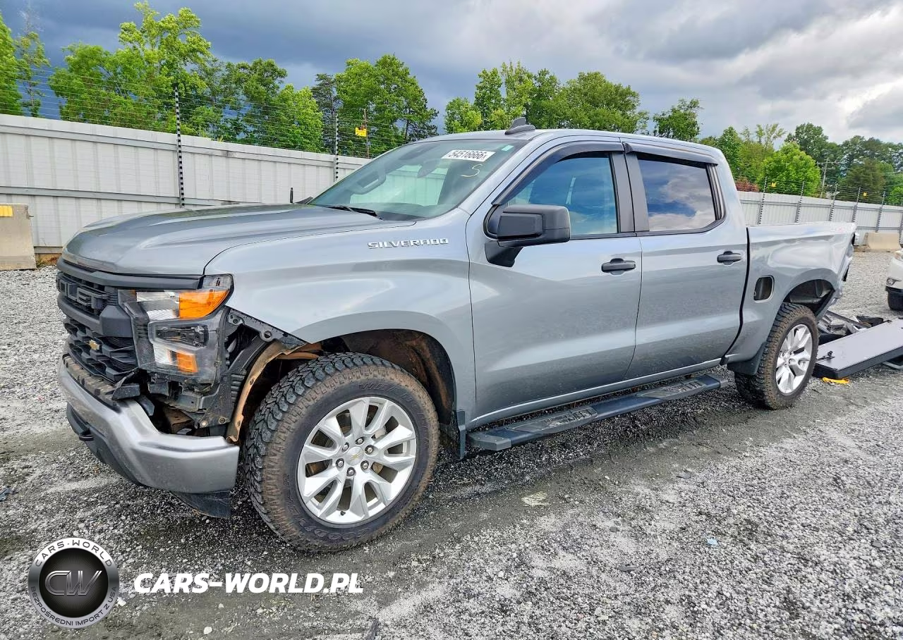 2023 Chevrolet Silverado K1500 Custom – zdjęcie 1 z 13