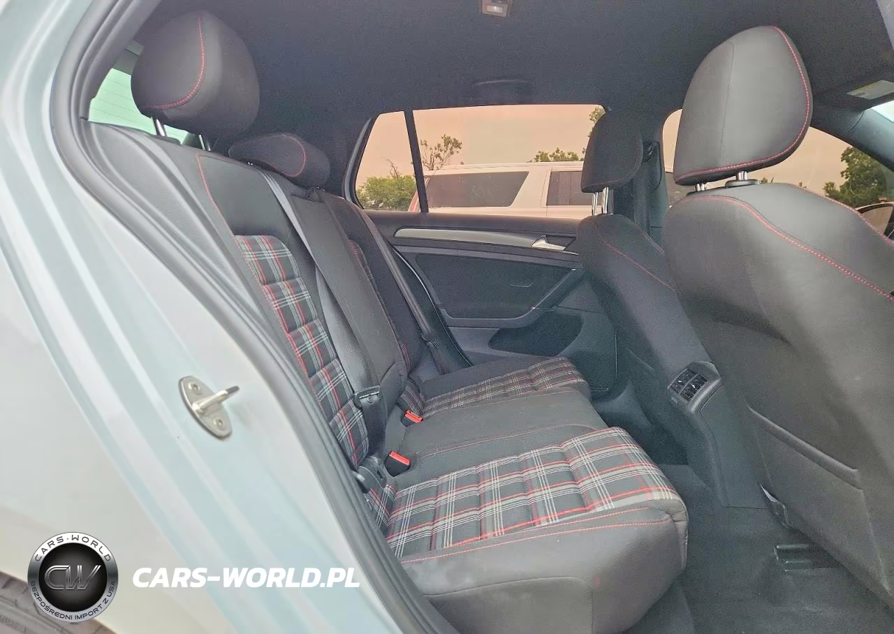2018 Volkswagen Gti S VIN:3VW447AU0JM289683 - 10