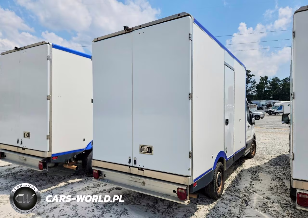 2021 Ford Transit Delivery Truck VIN:1FDBW5Z85MKA84299 - 3