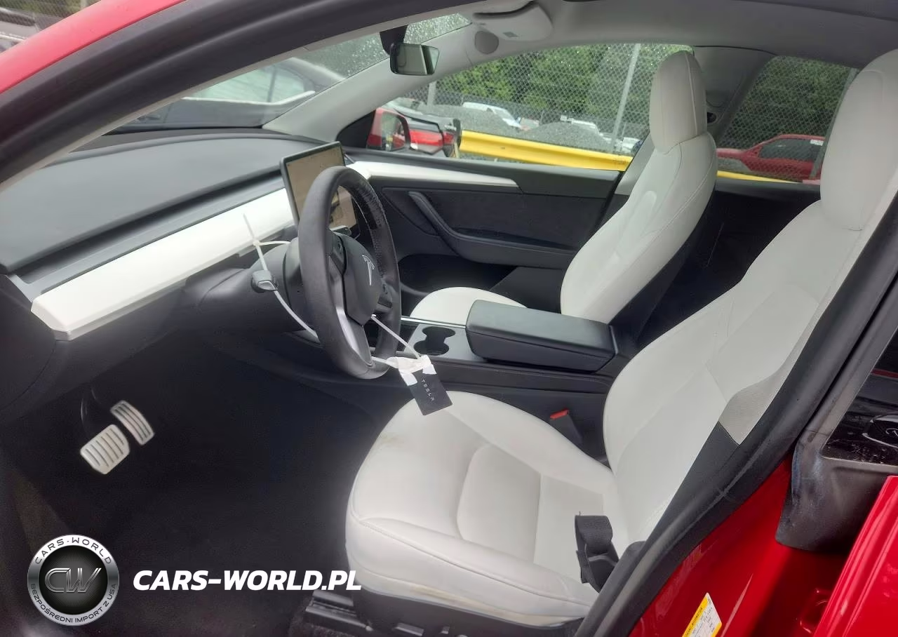 2022 Tesla Model Y VIN:7SAYGDEF8NF546365 - 7