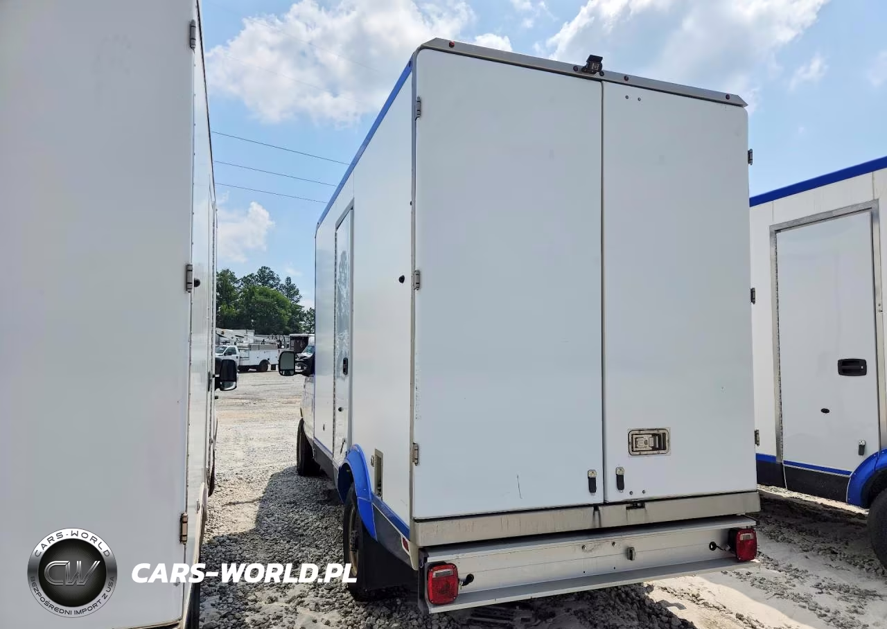 2024 Ford Econoline E350 Super Duty Cutaway Van VIN:1FDWE3FN6RDD00658 - 2