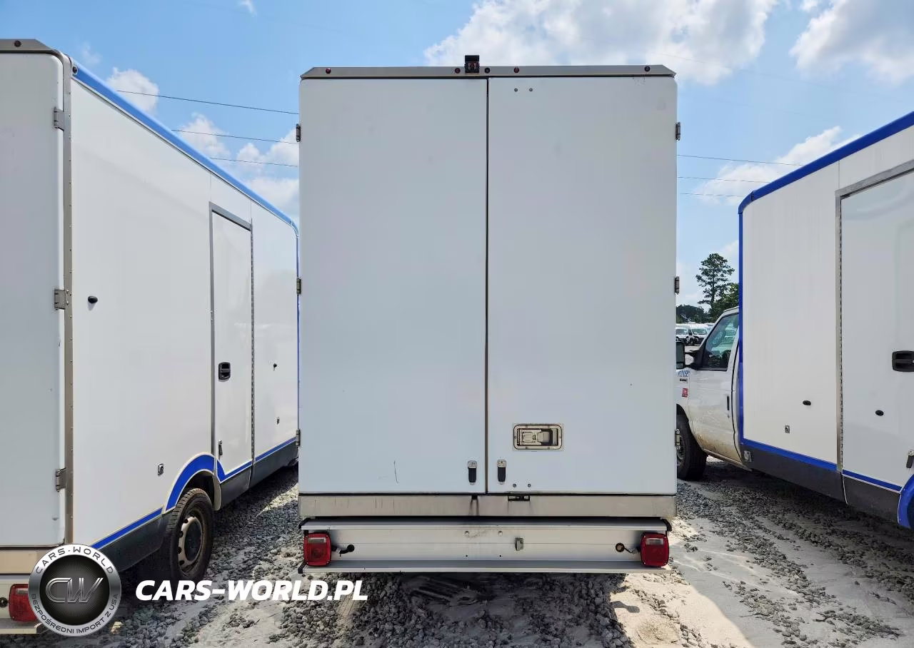 2024 Ford Econoline E350 Super Duty Cutaway Van VIN:1FDWE3FN6RDD00658 - 6