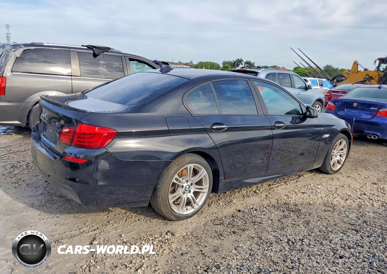 2013 BMW 528 I VIN:WBAXG5C52DD231993 - 3