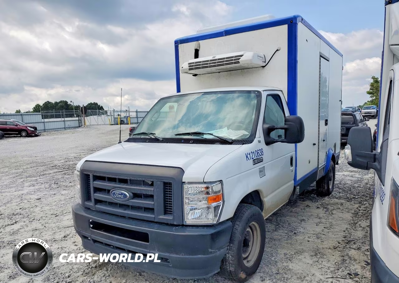 2024 Ford E350 Refrigerated Box Truck – zdjęcie 1 z 12