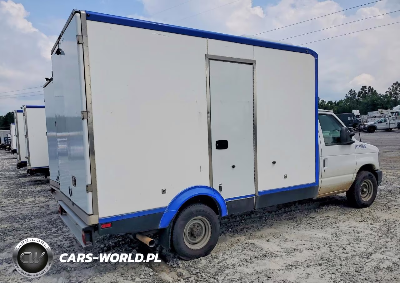 2024 Ford E350 Refrigerated Box Truck VIN:1FDWE3FN4RDD00691 - 3