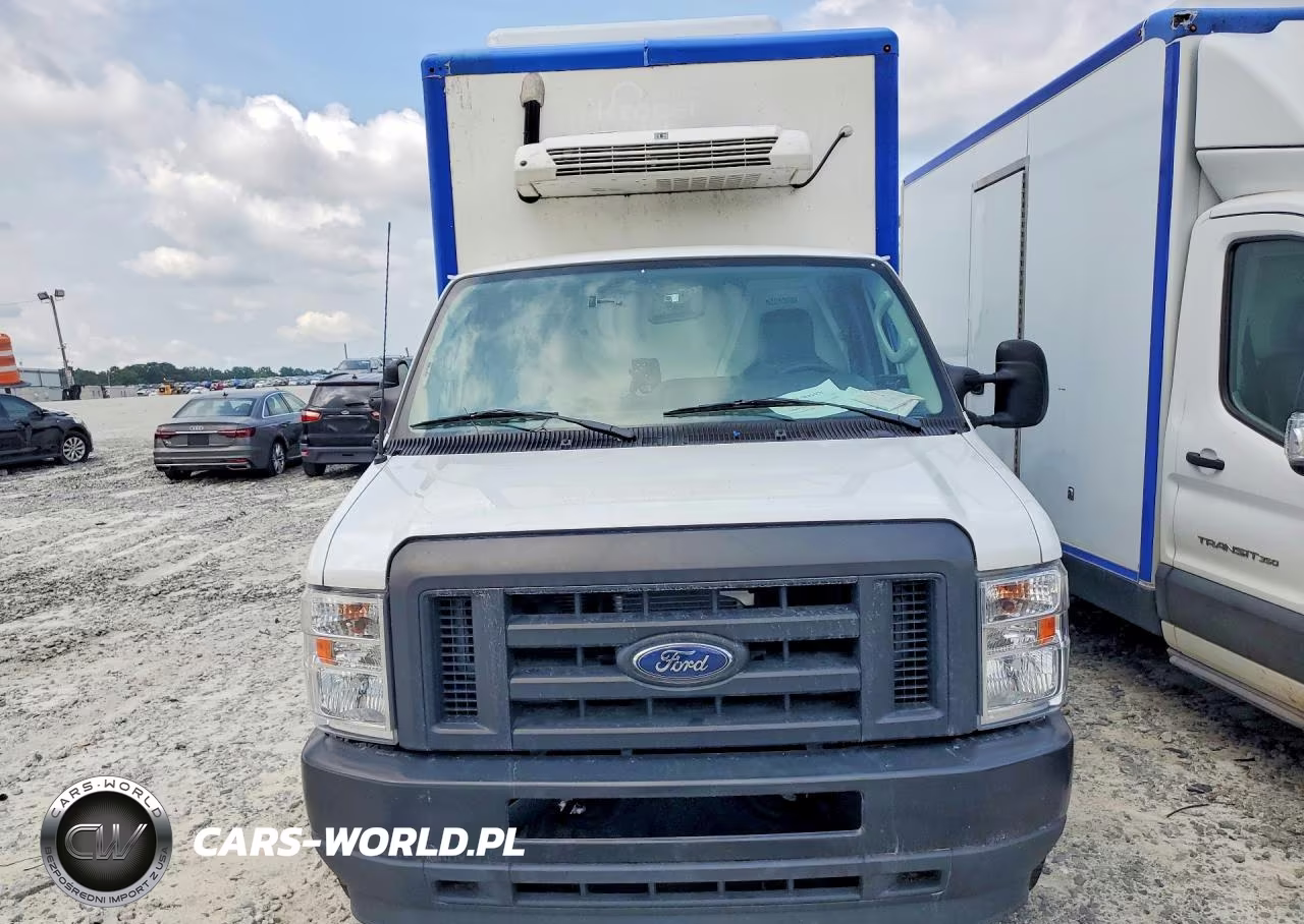 2024 Ford E350 Refrigerated Box Truck VIN:1FDWE3FN4RDD00691 - 5