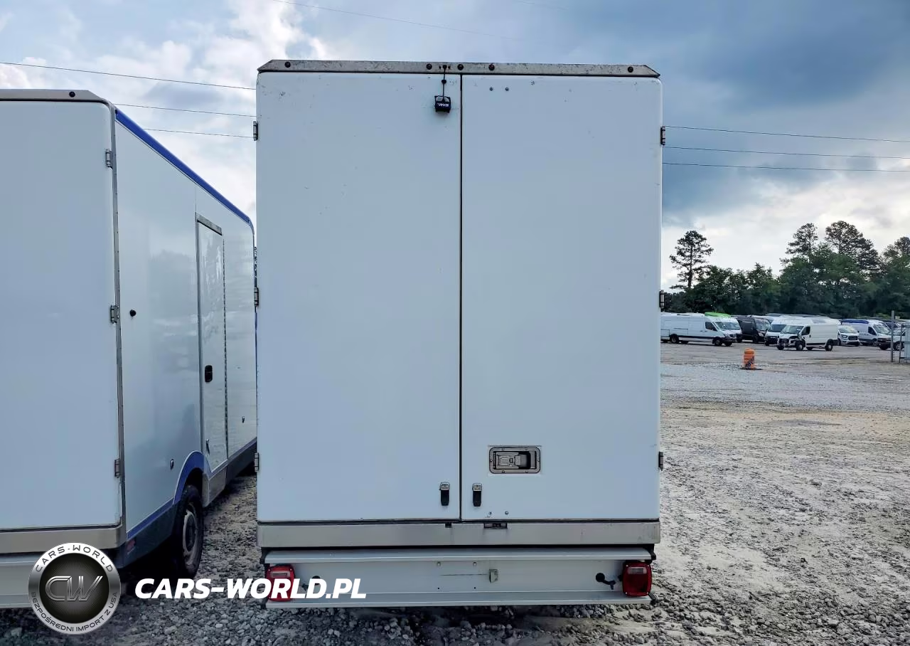 2024 Ford E350 Refrigerated Box Truck VIN:1FDWE3FN4RDD00691 - 6