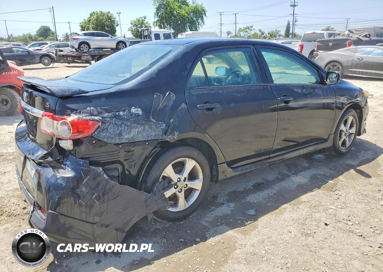 2011 Toyota Corolla S VIN:2T1BU4EE6BC643924 - 3