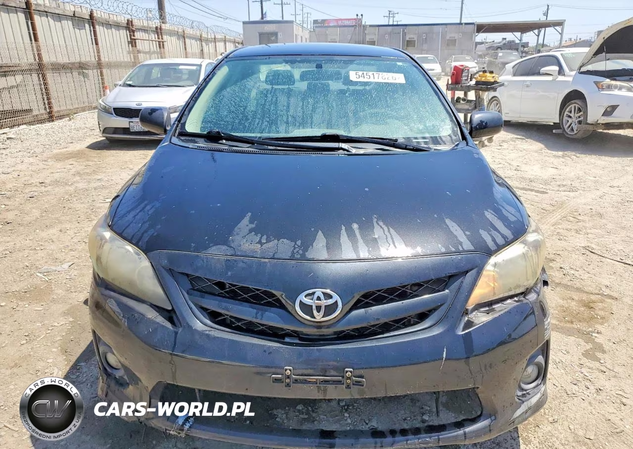 2011 Toyota Corolla S VIN:2T1BU4EE6BC643924 - 5