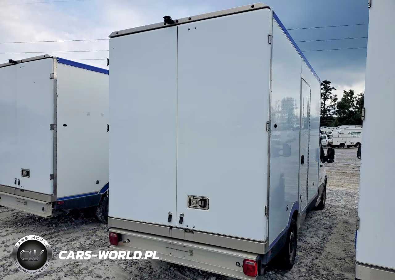 2022 Ford Transit Delivery Truck VIN:1FDBW5Z84NKA01575 - 3