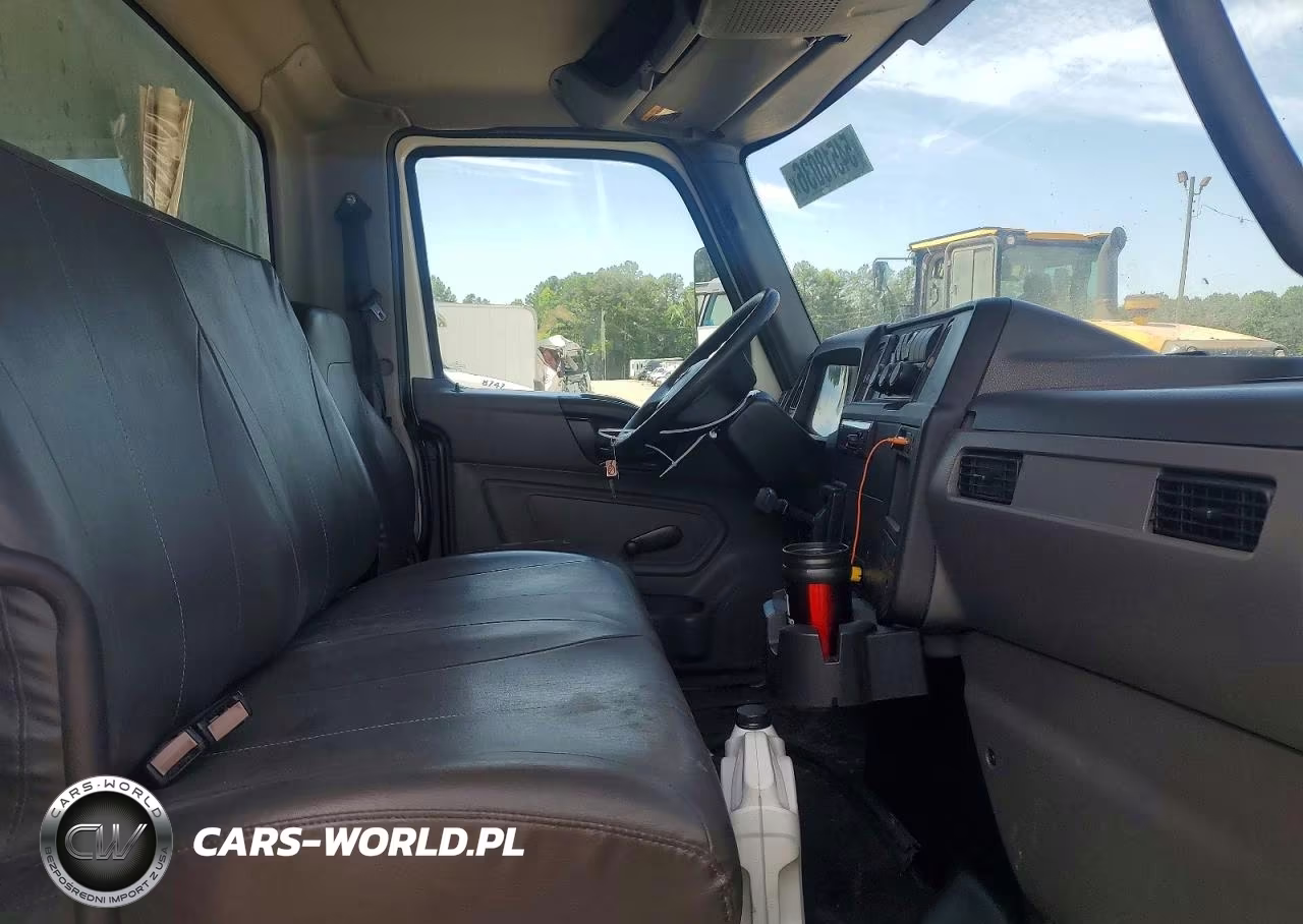 2020 International Mv607 Box Truck VIN:3HAEUMML8LL178201 - 11