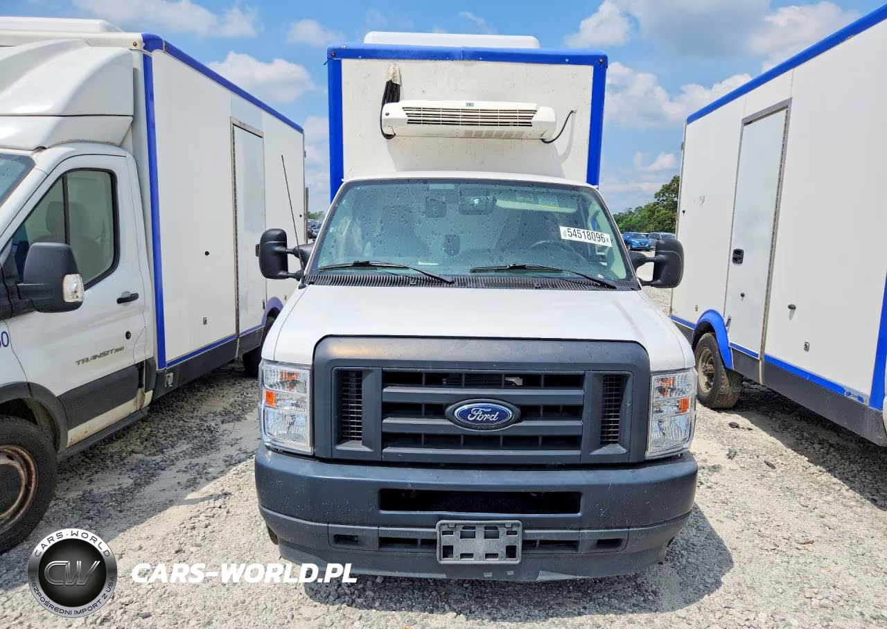 2023 Ford E350 Refrigerated Box Truck VIN:1FDWE3FK2PDD24975 - 5