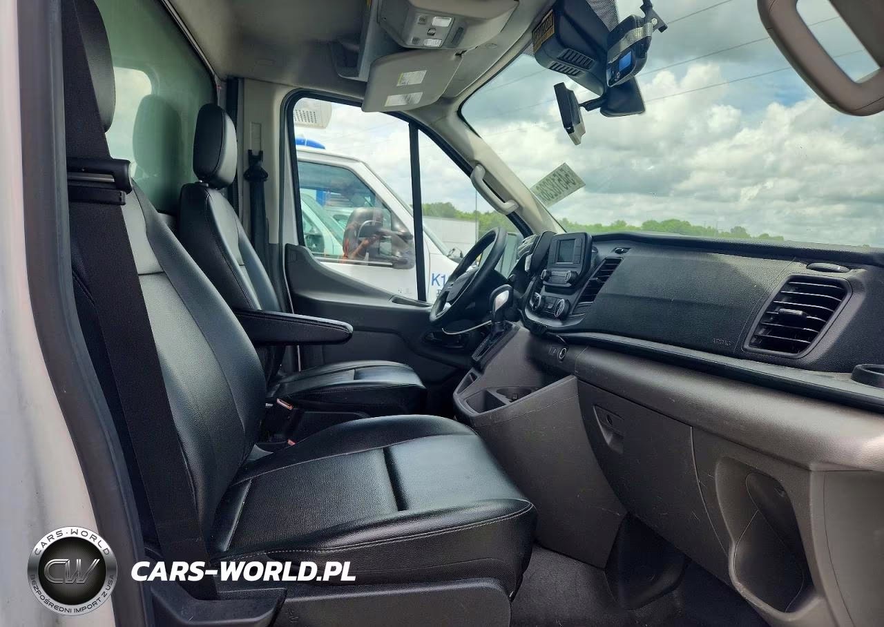 2022 Ford Transit Delivery Truck VIN:1FDBW5Z81NKA20200 - 11