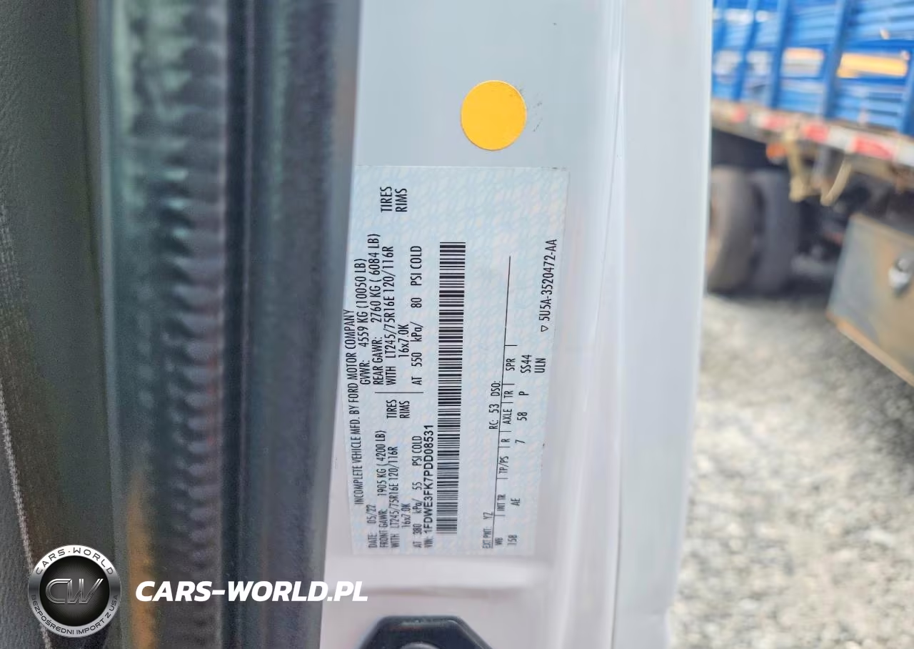 2023 Ford E-350 Refrigerated Box Truck VIN:1FDWE3FK7PDD08531 - 13