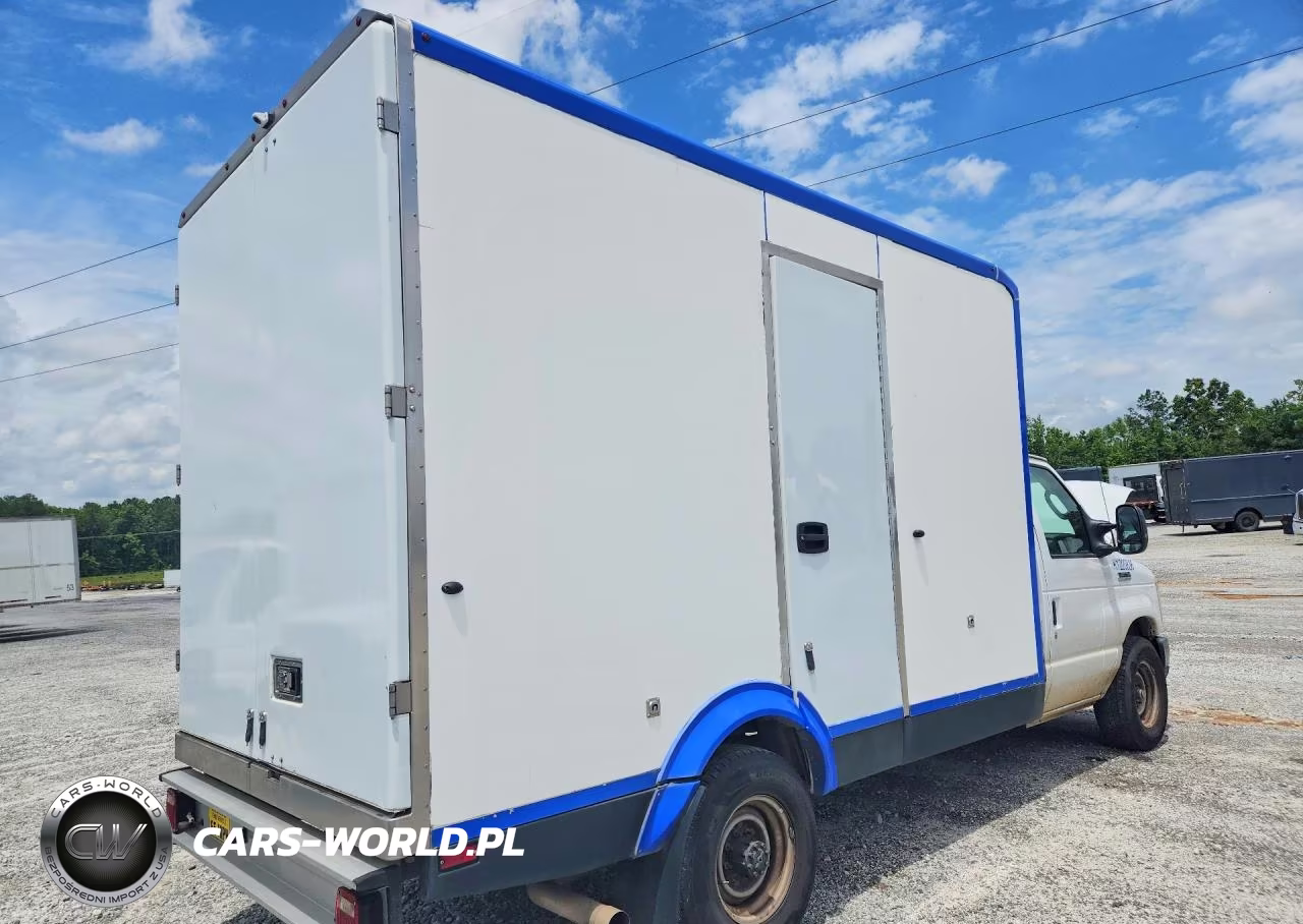 2023 Ford E-350 Refrigerated Box Truck VIN:1FDWE3FK7PDD08531 - 3