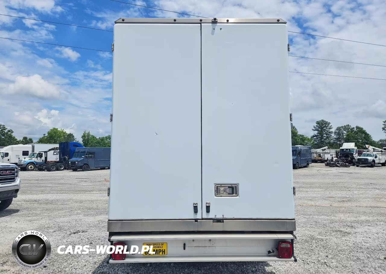 2023 Ford E-350 Refrigerated Box Truck VIN:1FDWE3FK7PDD08531 - 6
