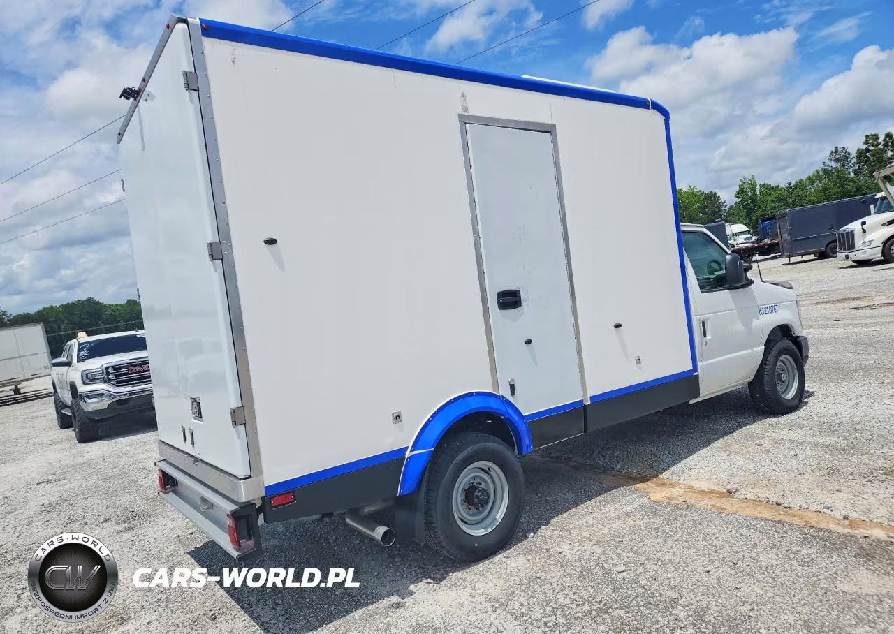 2024 Ford E-350 Refrigerated Box Truck VIN:1FDWE3FN8RDD20510 - 3