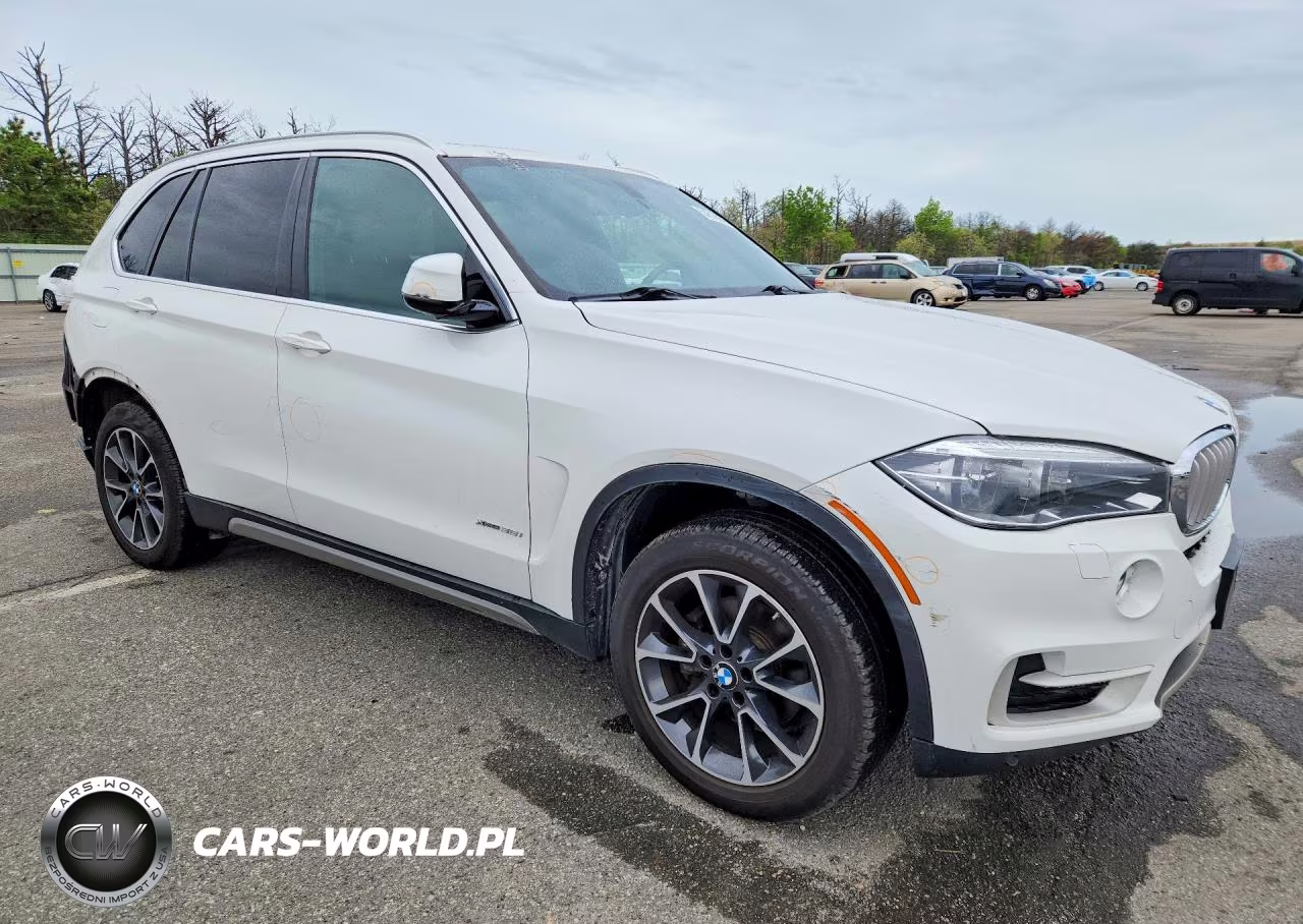 2017 BMW X5 xDrive35I VIN:5UXKR0C35H0V73135 - 4