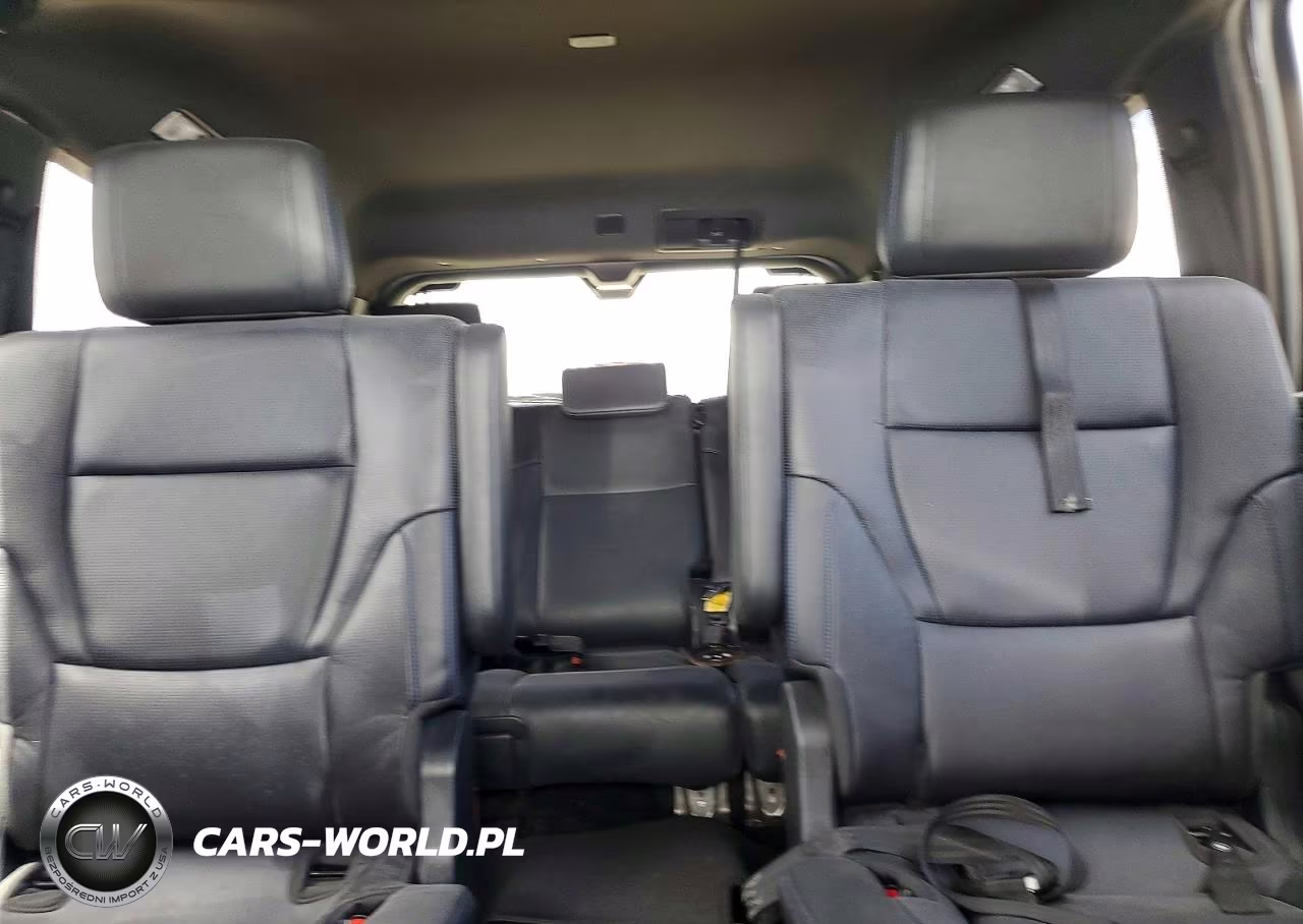 2024 Toyota Sequoia Platinum VIN:7SVAAABA3RX041259 - 10