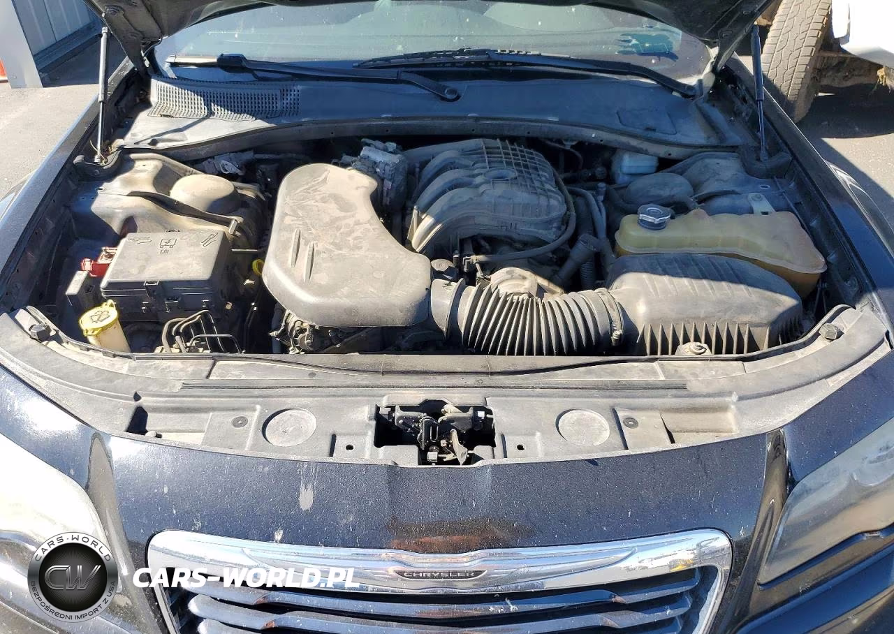 2012 Chrysler 300 S VIN:2C3CCABG3CH313150 - 11