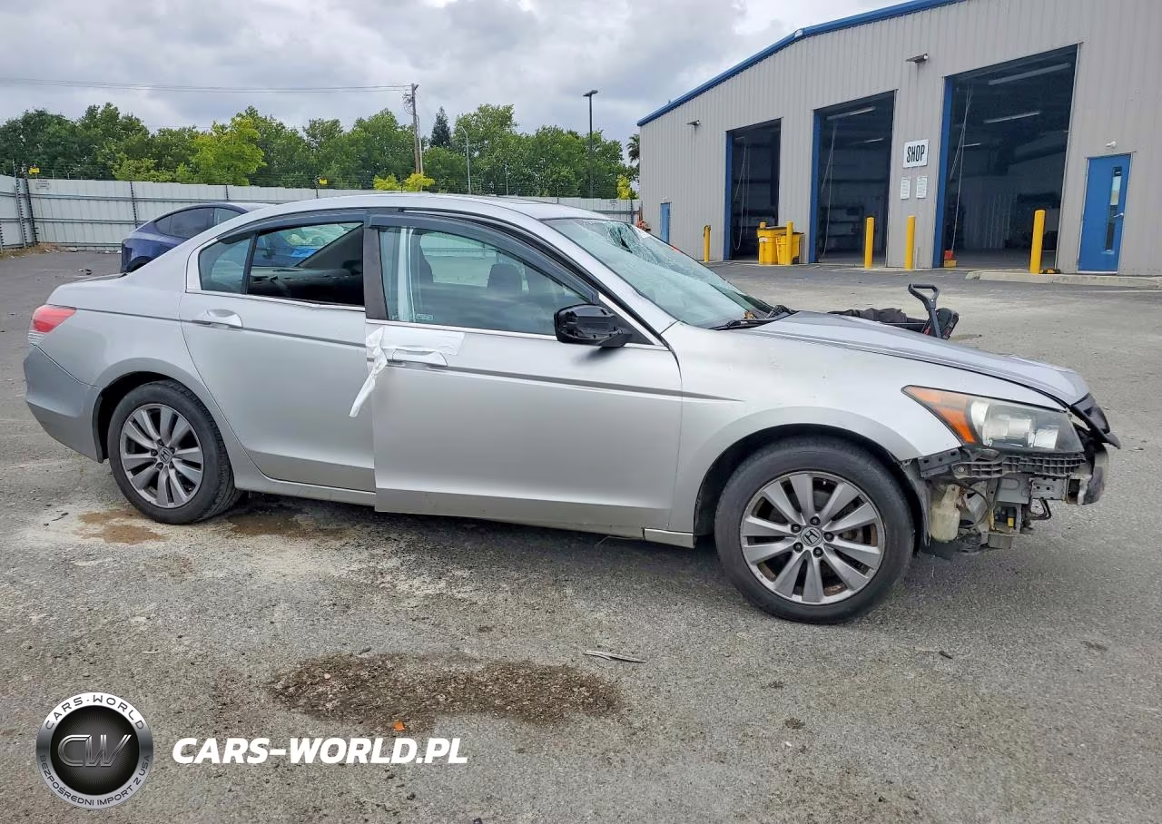 2011 Honda Accord Ex VIN:1HGCP2E72BA047801 - 4