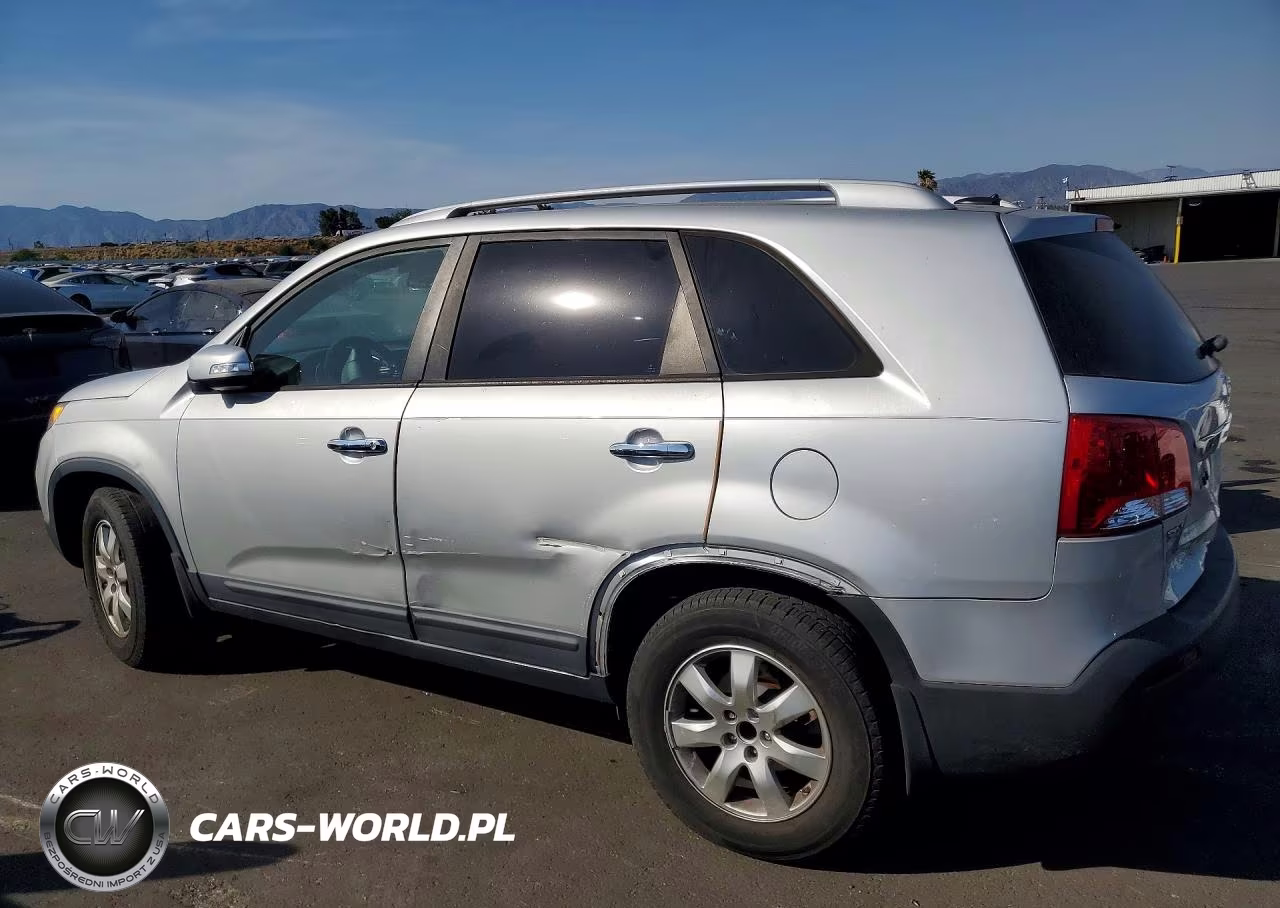 2013 Kia Sorento Lx VIN:5XYKT4A6XDG371984 - 2