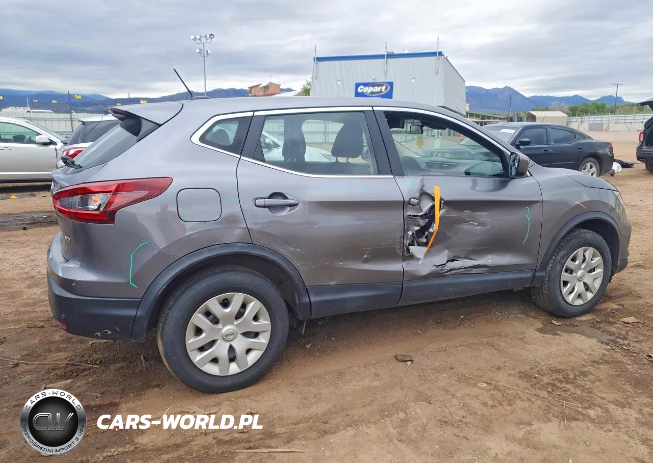 2020 Nissan Rogue Sport S VIN:JN1BJ1CWXLW372915 - 3