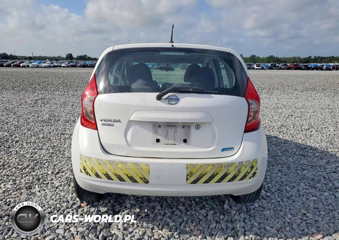 2016 Nissan Versa Note S Plus VIN:3N1CE2CP0GL389113 - 6