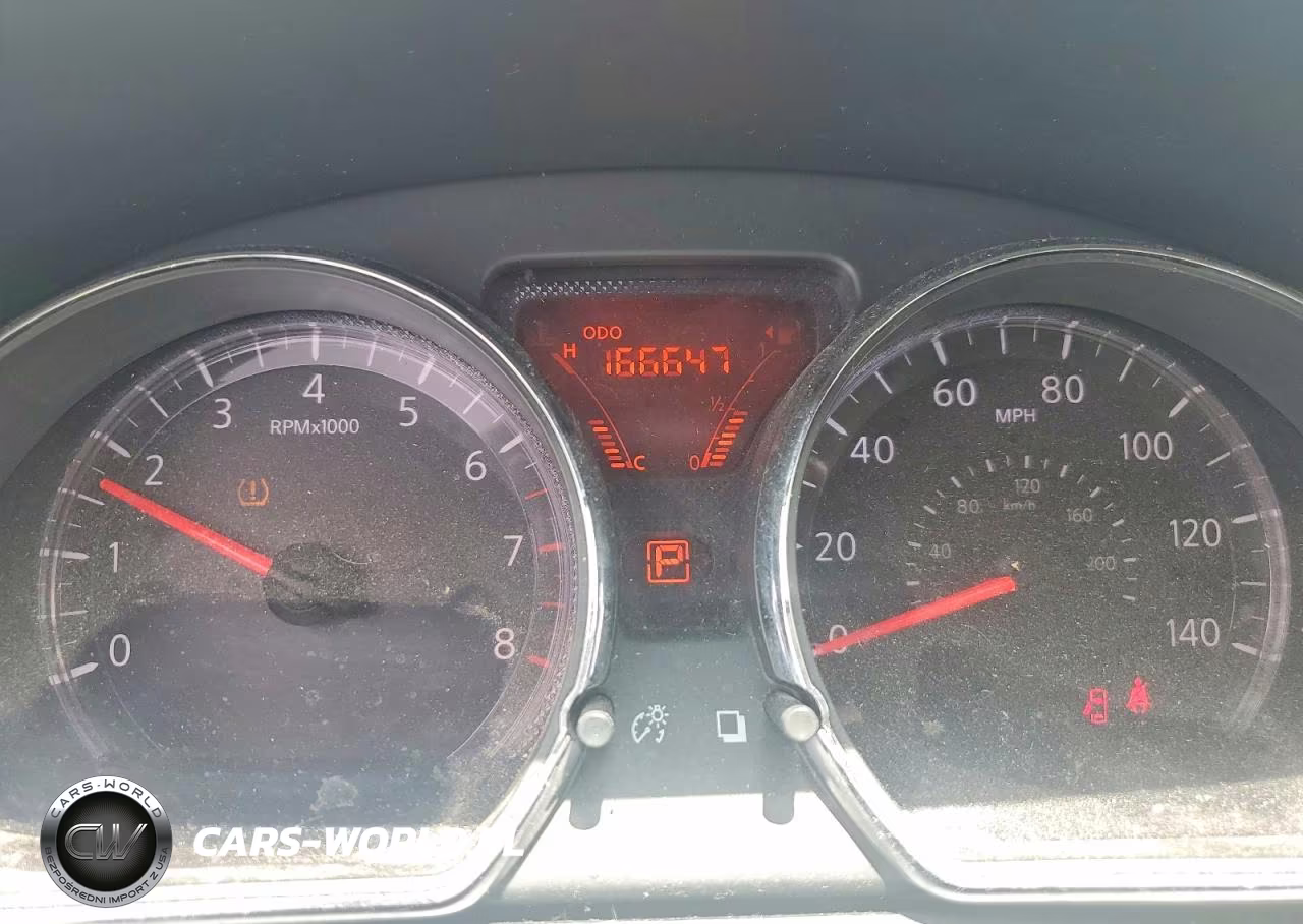 2016 Nissan Versa Note S Plus VIN:3N1CE2CP0GL389113 - 9
