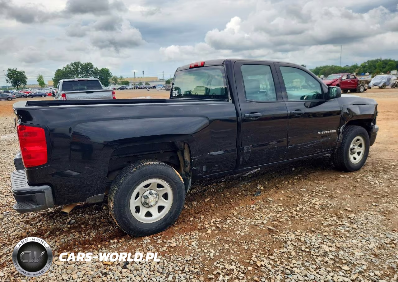 2014 Chevrolet Silverado C1500 VIN:1GCRCPEH1EZ210518 - 3