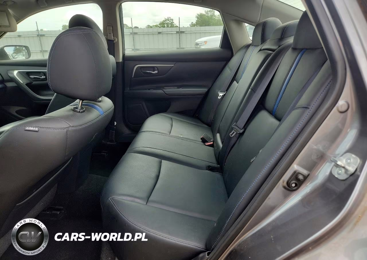 2018 Nissan Altima 2.5 Sr VIN:1N4AL3AP8JC200543 - 10