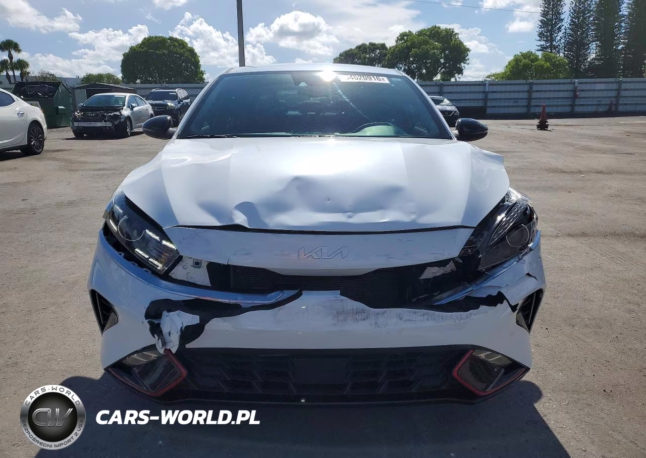 2022 Kia Forte Gt Line VIN:3KPF54AD9NE503822 - 5