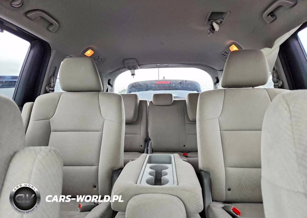 2016 Honda Odyssey Se VIN:5FNRL5H32GB158636 - 10