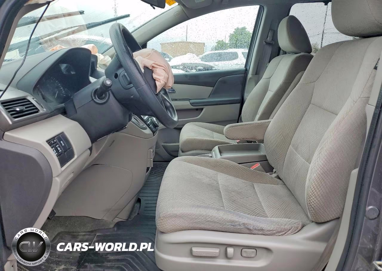 2016 Honda Odyssey Se VIN:5FNRL5H32GB158636 - 7