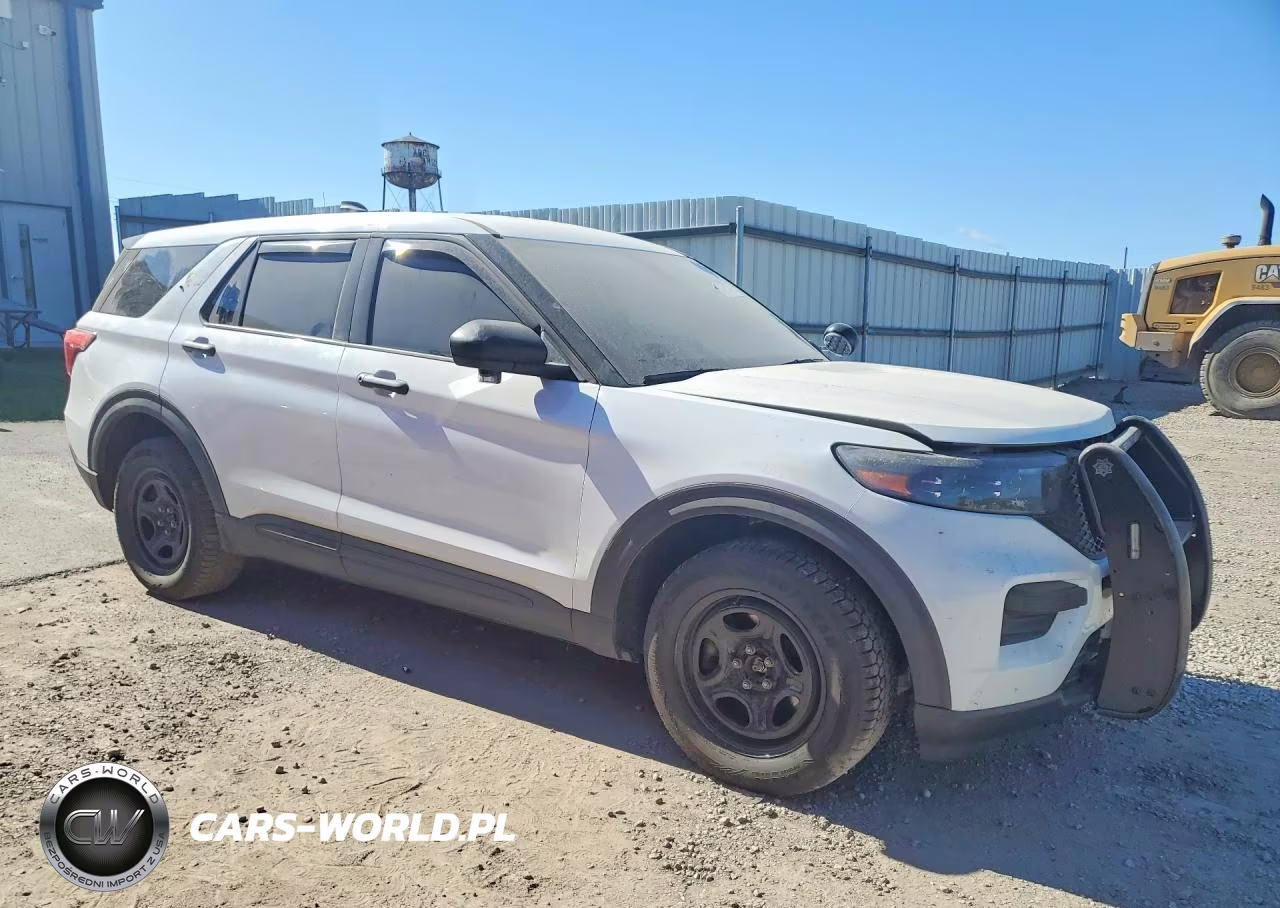 2023 Ford Explorer Police Interceptor VIN:1FM5K8AB3PGA81247 - 4