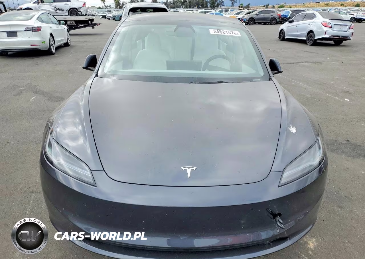 2025 Tesla Model 3 VIN:5YJ3E1EA0SF916932 - 5