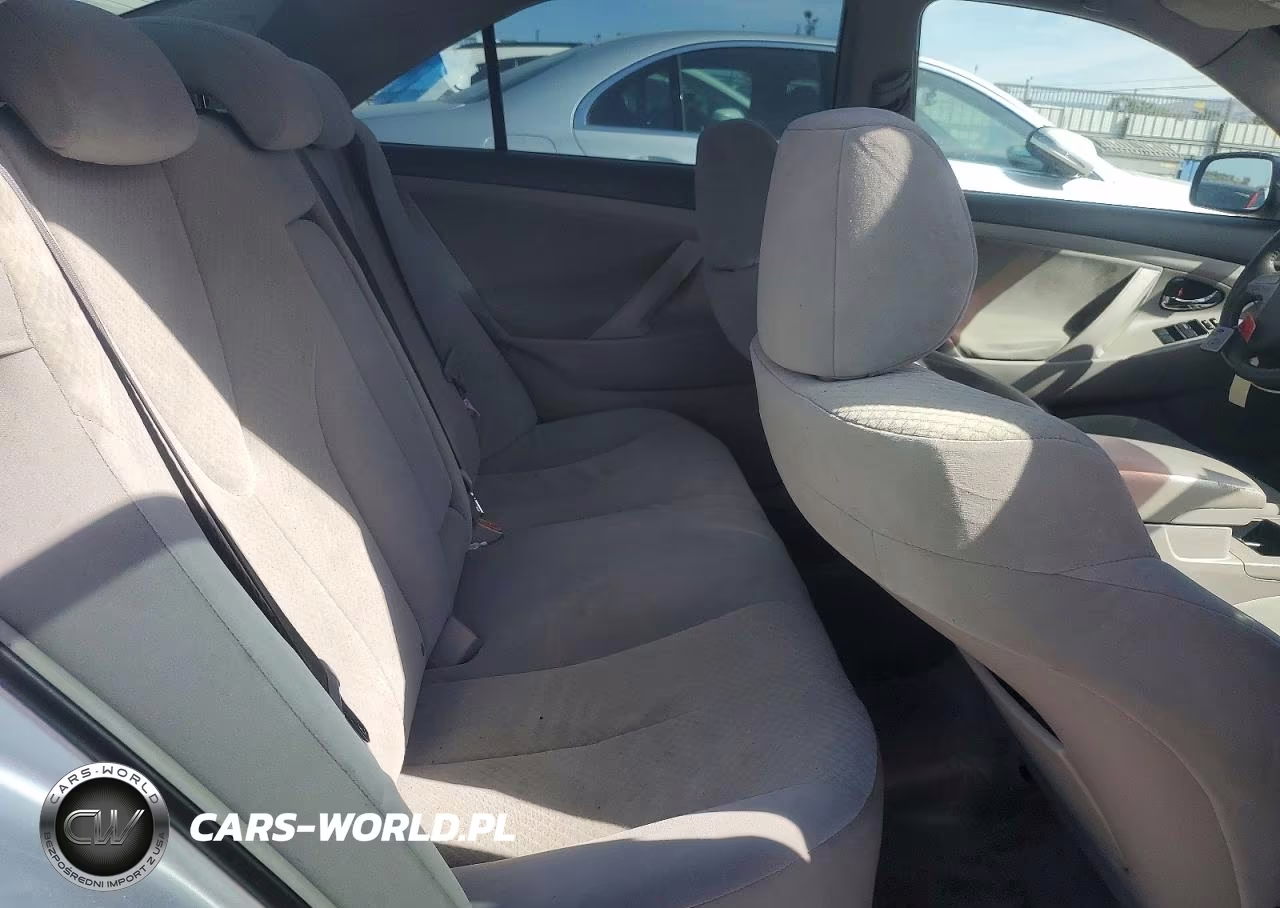 2007 Toyota Camry Hybrid VIN:JTNBB46K073043051 - 10
