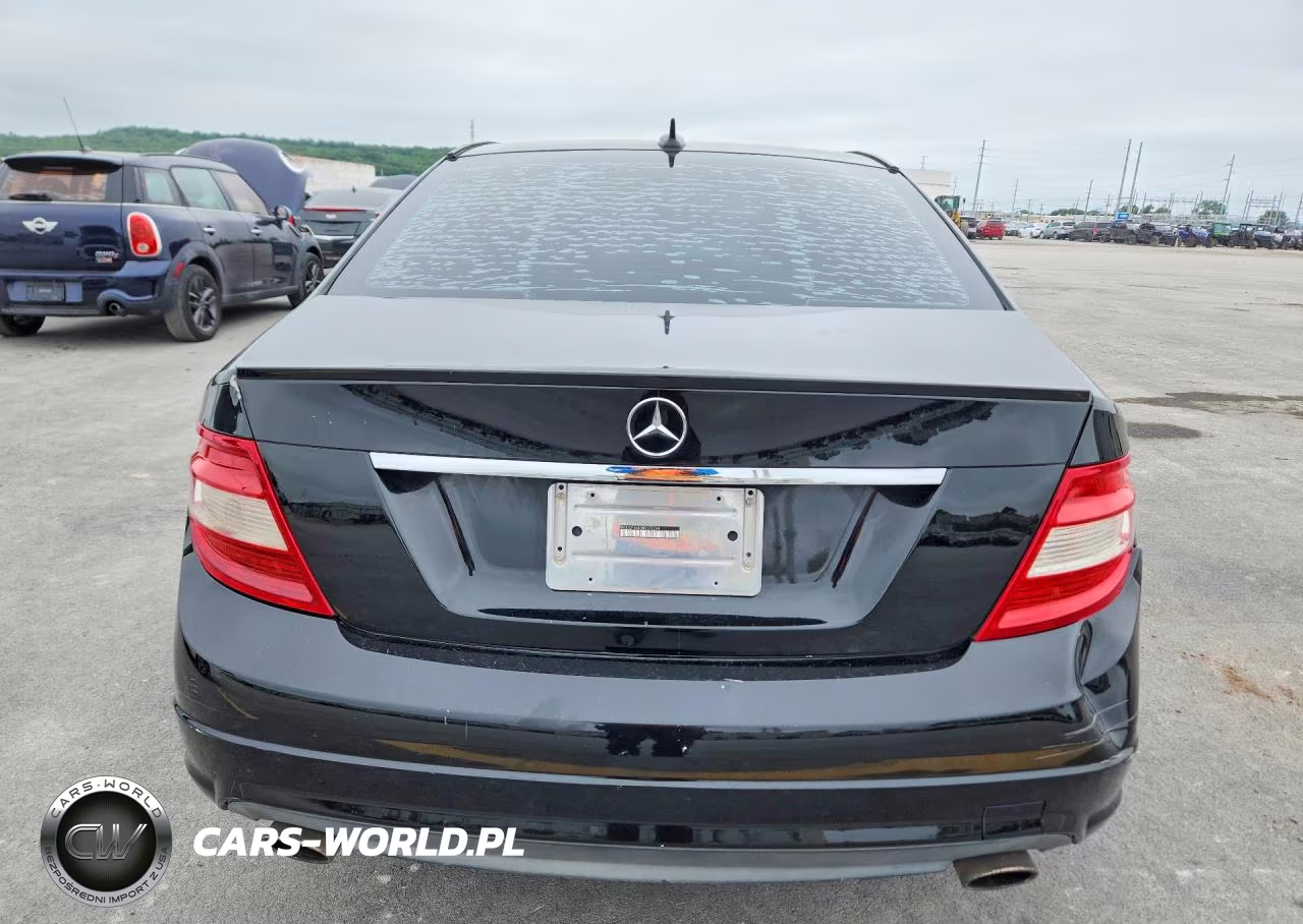 2011 Mercedes-Benz C 300 VIN:WDDGF5EB3BR170264 - 6