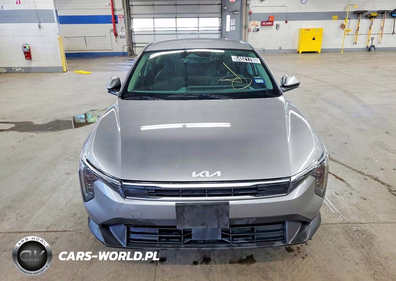 2025 Kia K4 Lxs VIN:3KPFT4DE6SE032993 - 5