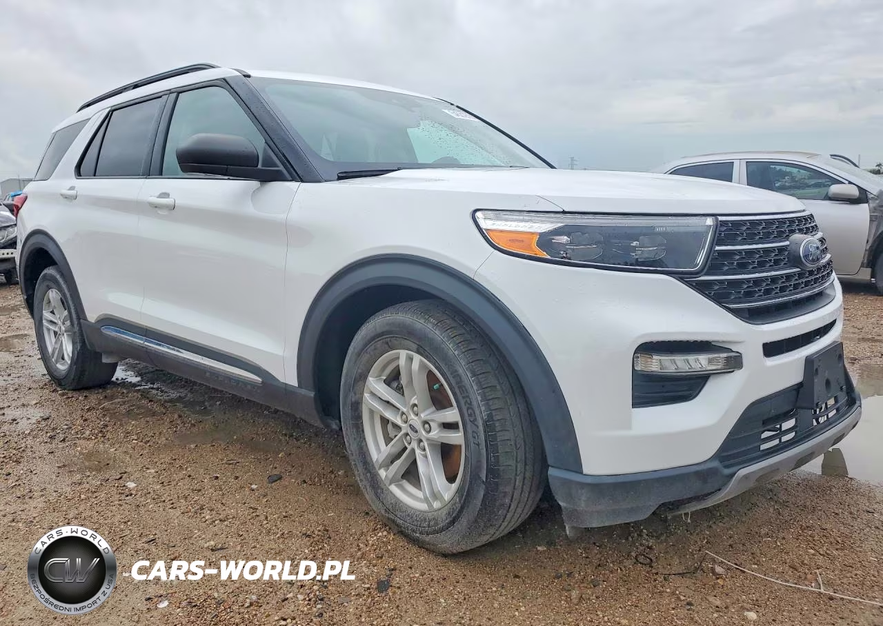 2022 Ford Explorer Xlt VIN:1FMSK7DH9NGB52543 - 4