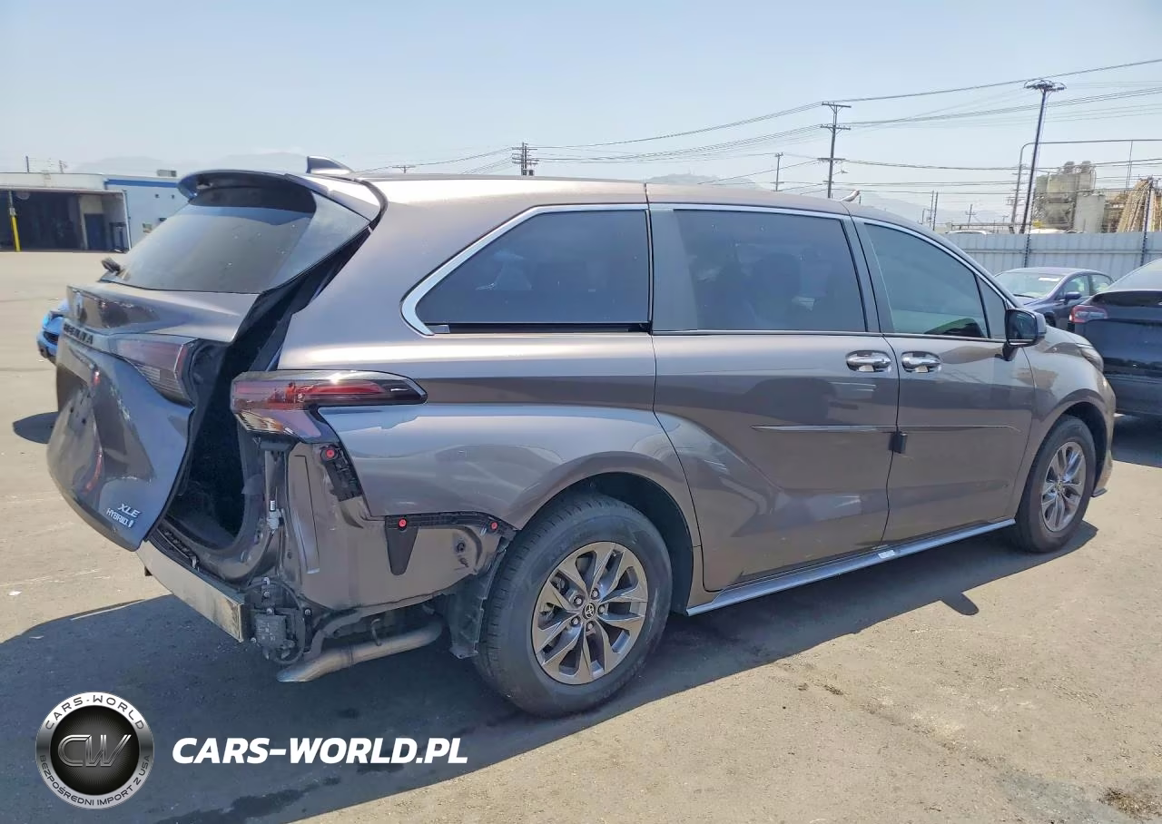 2023 Toyota Sienna Xle VIN:5TDYSKFC4PS079397 - 3
