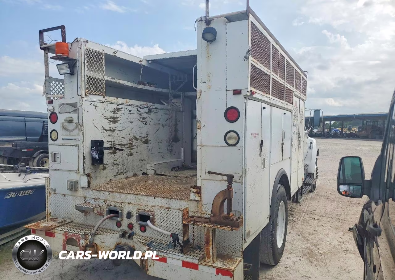 2004 Ford F750 Super Duty VIN:3FRXW76S24V664394 - 4
