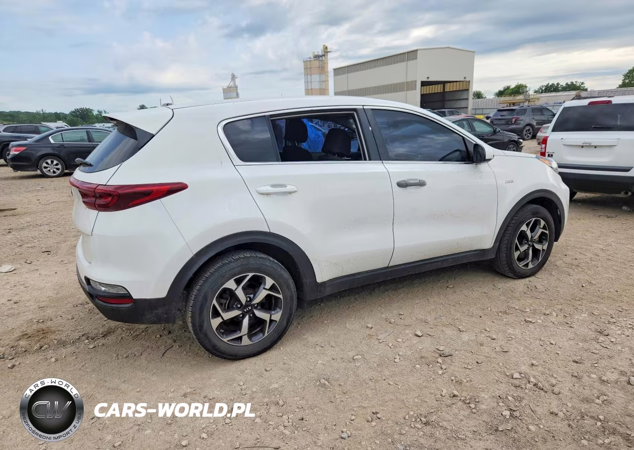2020 Kia Sportage Lx VIN:KNDPMCAC6L7687090 - 3